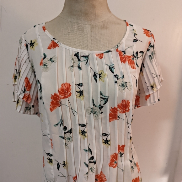 Style &Co floral Dress - Picture 3 of 5